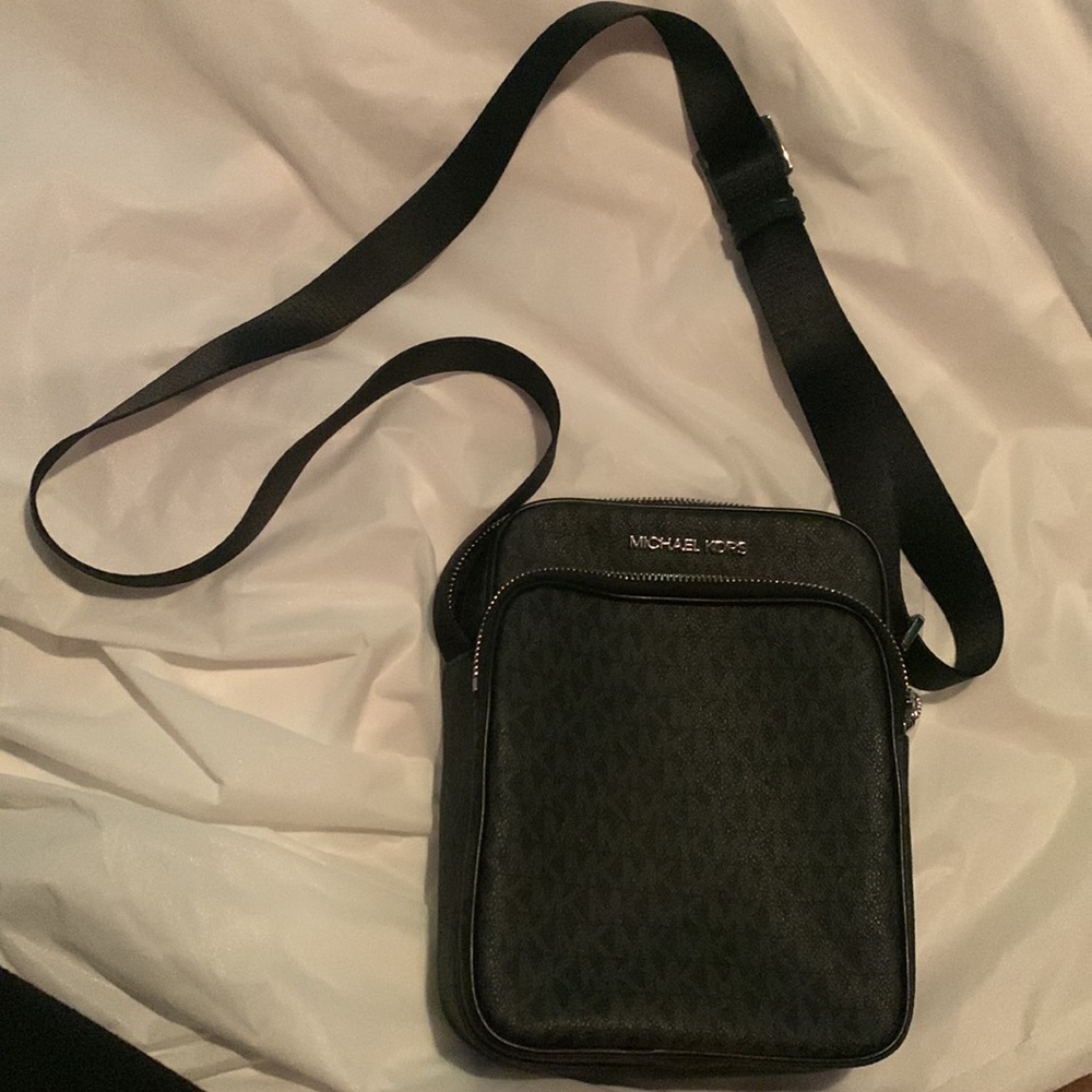 Michael Kors Crossbody Bag